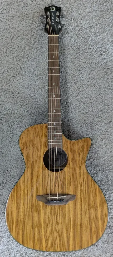 Б/У Электроакустическая гитара Luna Guitars GYP E ZBR Gypsy Zebrawood Grand Concert, зебрано