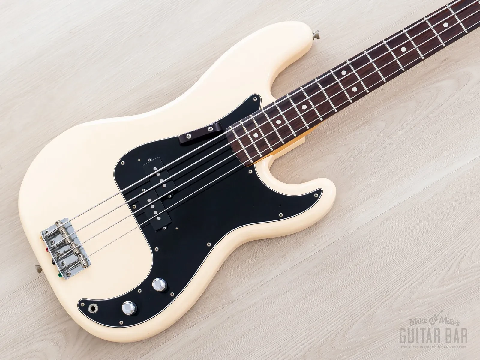 2000 Fender Precision Bass '70 Vintage Reissue PB70-70US w/ Case, Japan CIJ