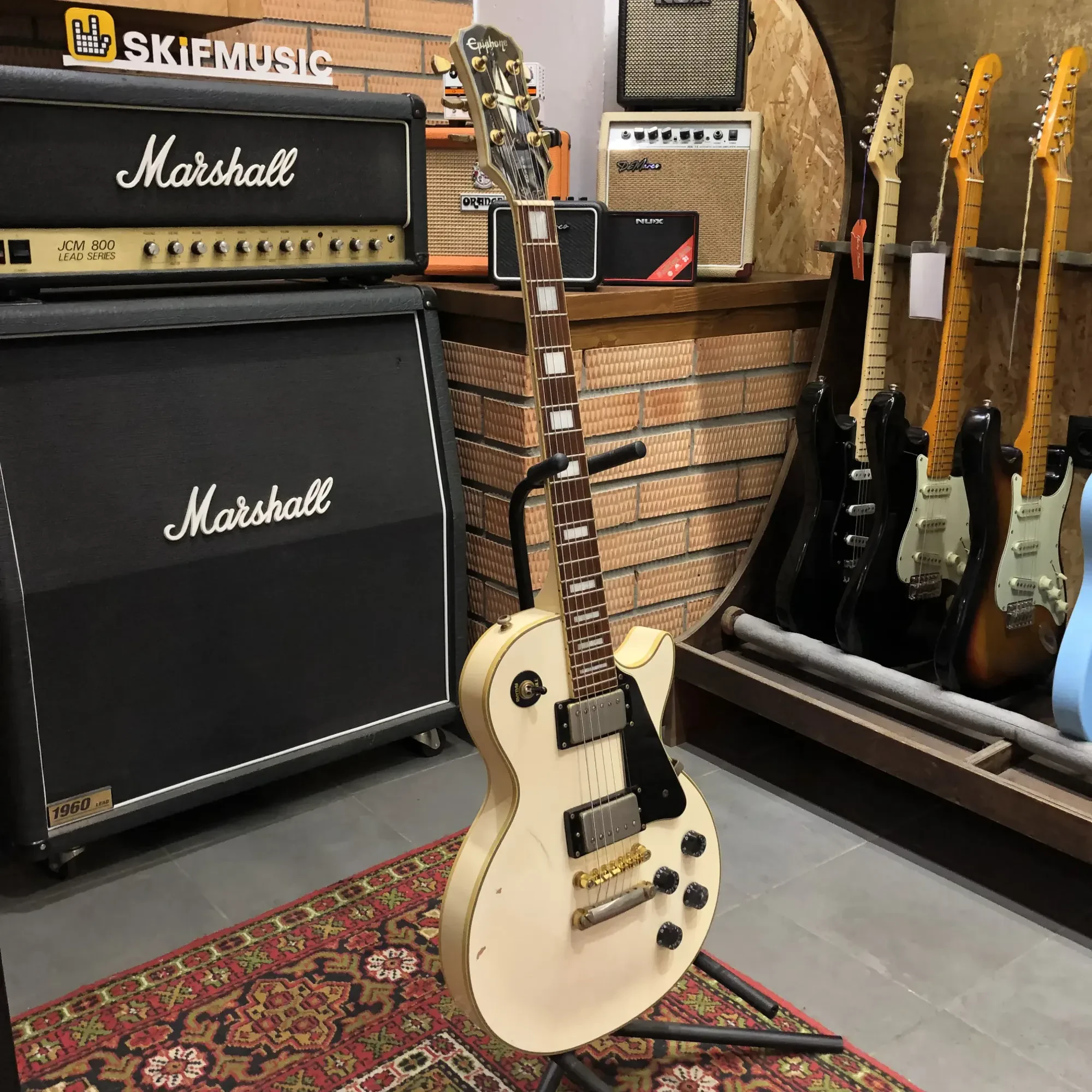 Изображение №5