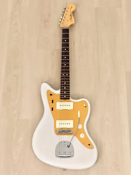 Электрогитара Fender Heritage 60s Jazzmaster Gold Guard Blonde Nitro Lacquer Japan 2023 w/gigbag