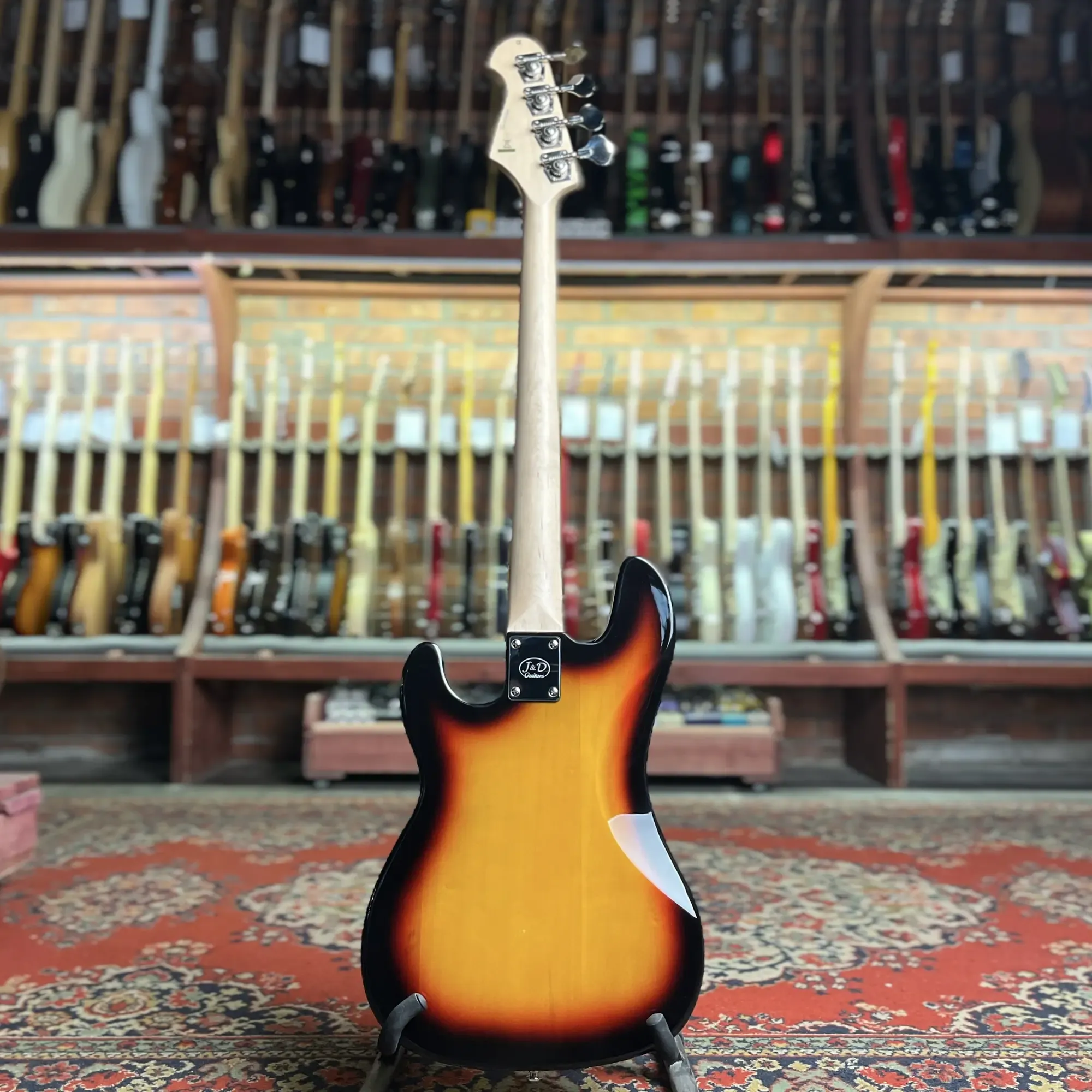 Изображение №7