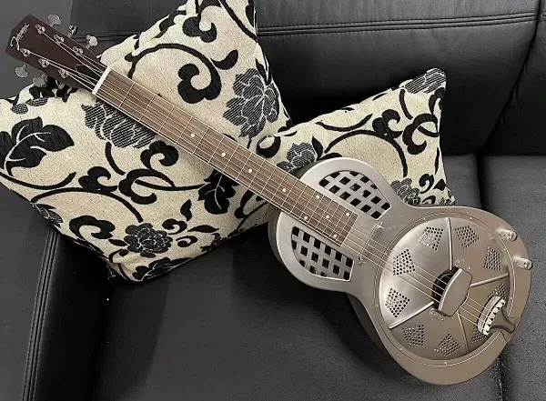 JOHNSON JR-960E-AS Resonator Elektro-Akustik