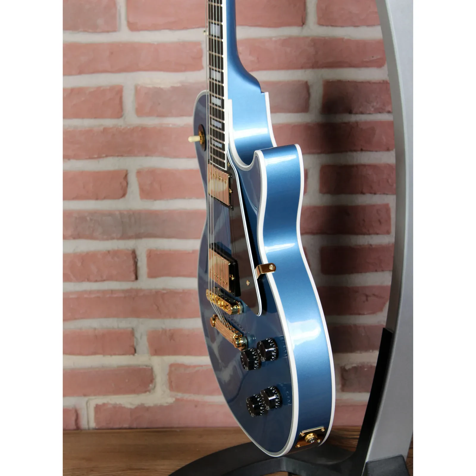 Изображение №8