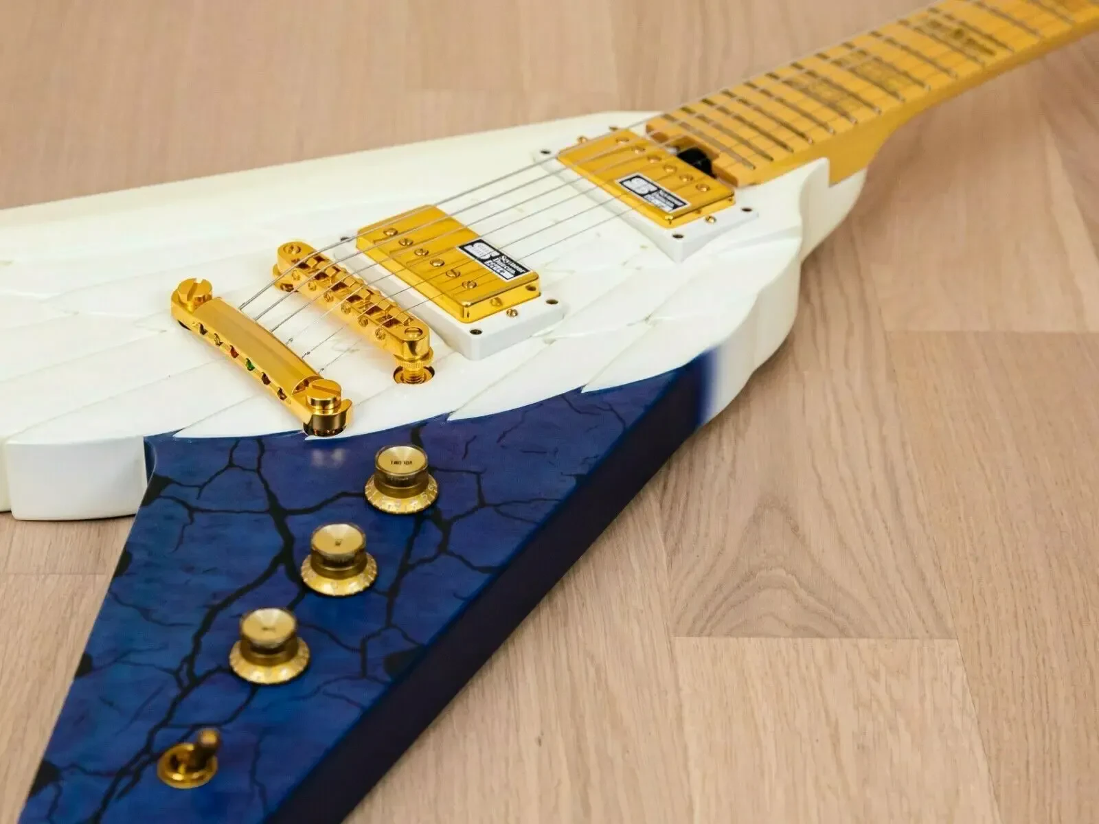 Изображение №5