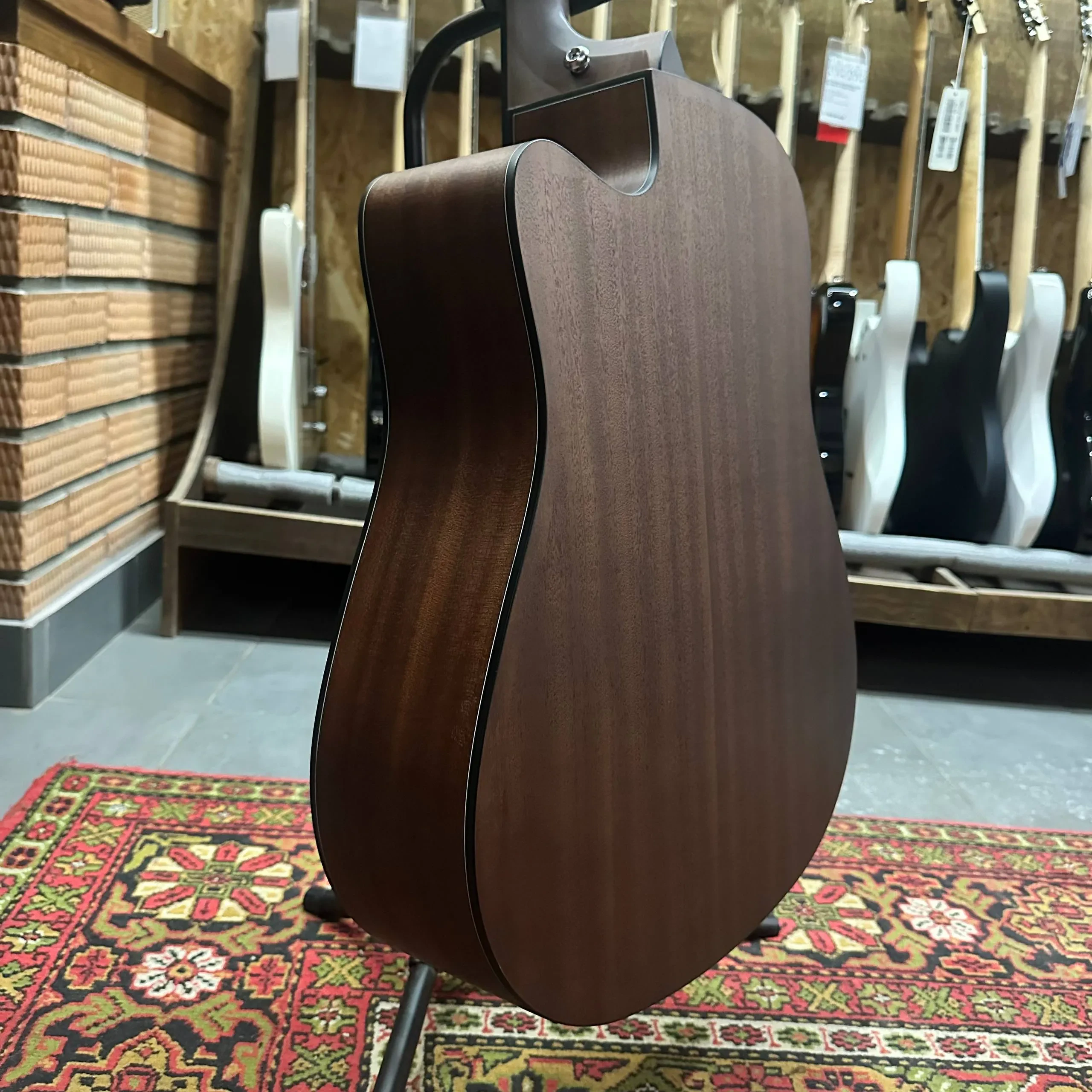 Изображение №11