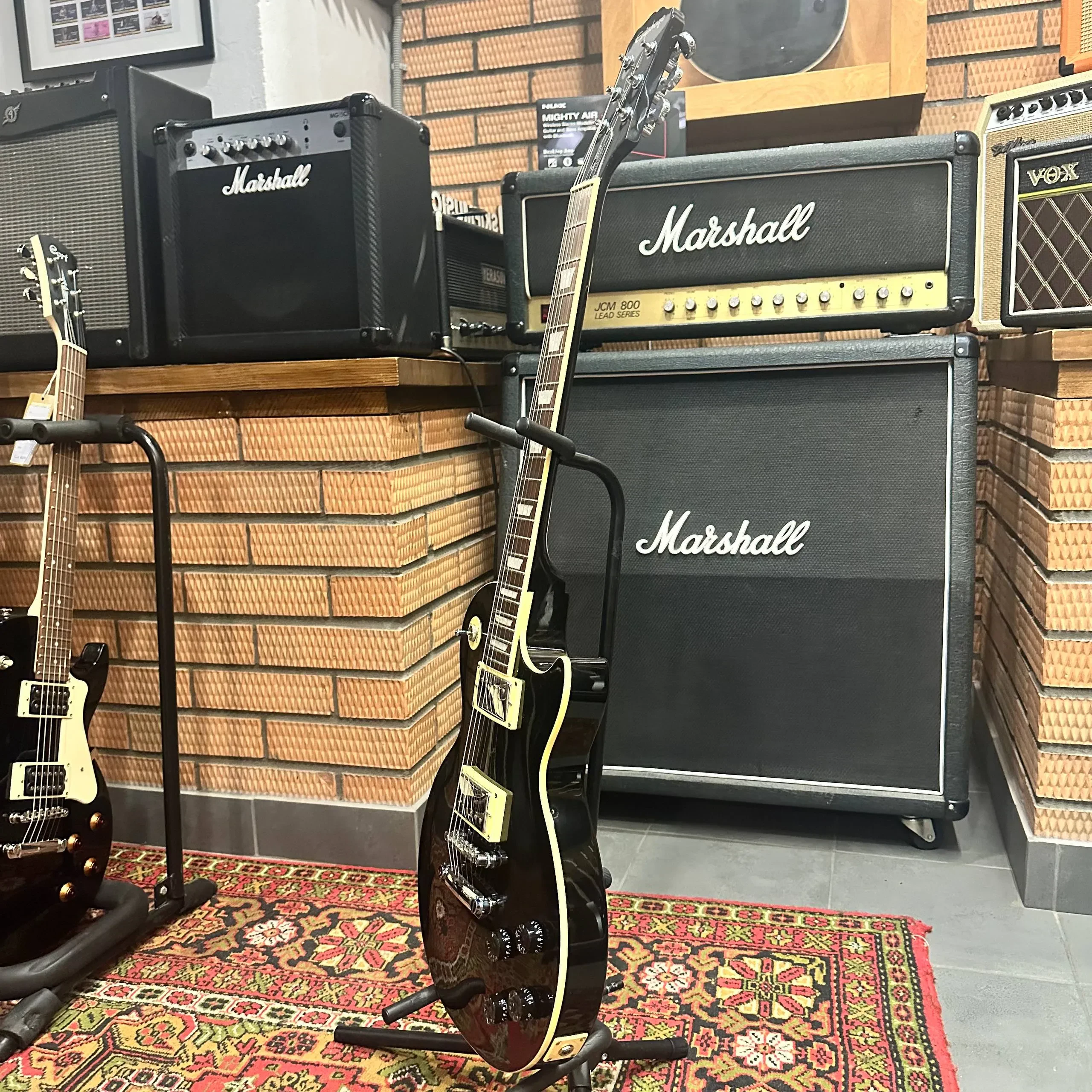 Изображение №6