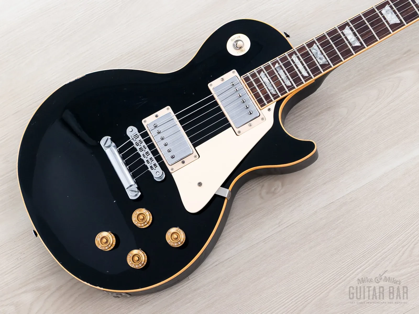 1992 Gibson Les Paul Standard Vintage Guitar Ebony w/ Case