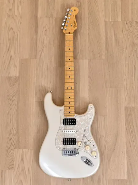 Электрогитара Fender American Standard Stratocaster HSH Blizzard Pearl w/case USA 2007