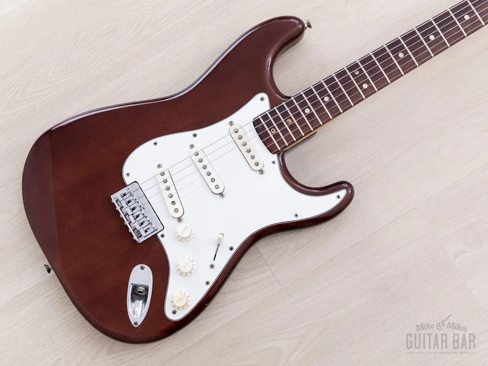 Б/У Электрогитара Fender Stratocaster Hardtail 1973, коричневый (Mocha), с кейсом