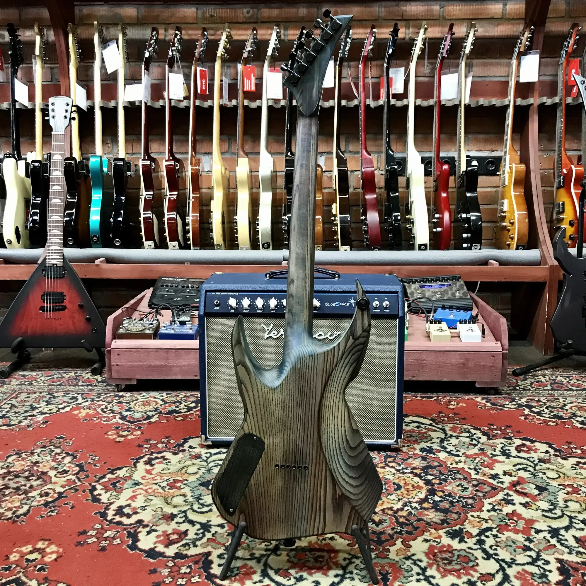 Изображение №12