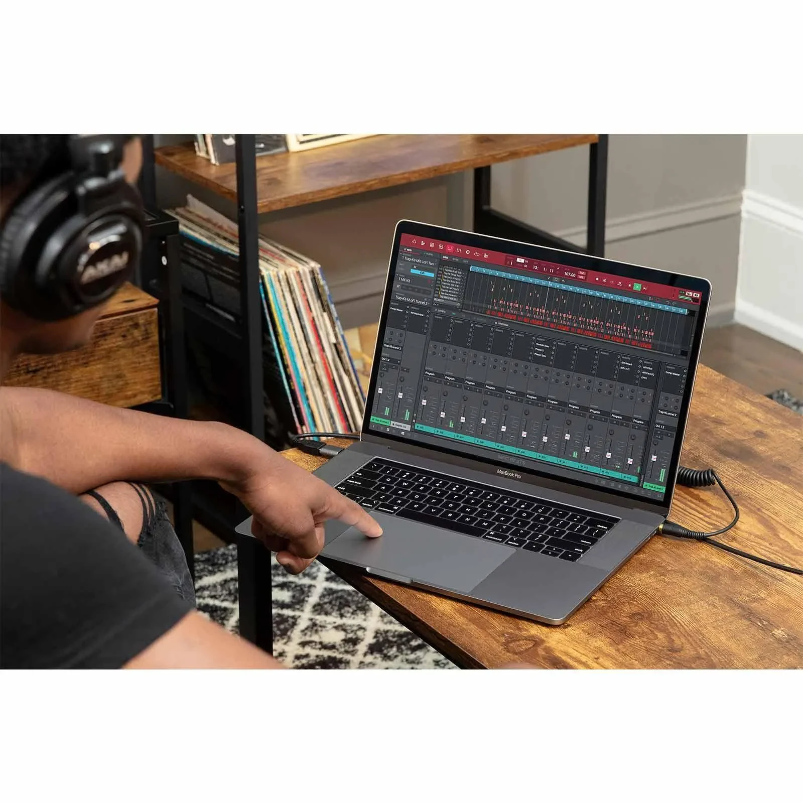 Изображение №10