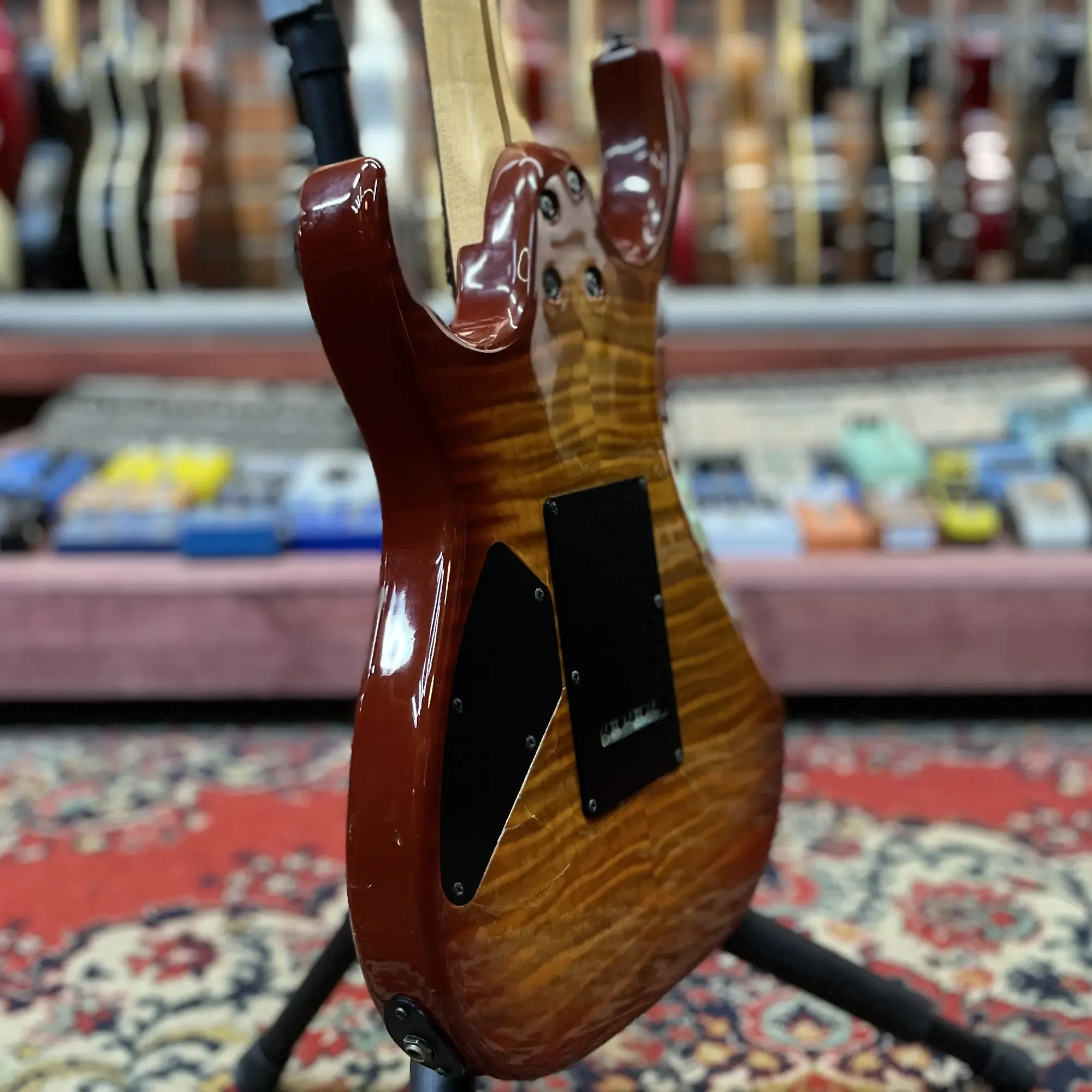 Изображение №9