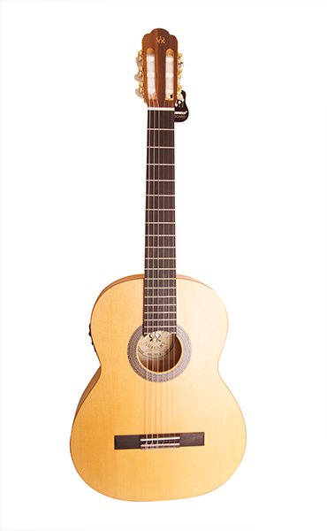 Классическая гитара с подключением NewTone SCLSNCE Silena