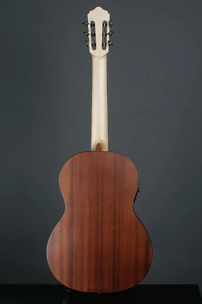 Изображение №6