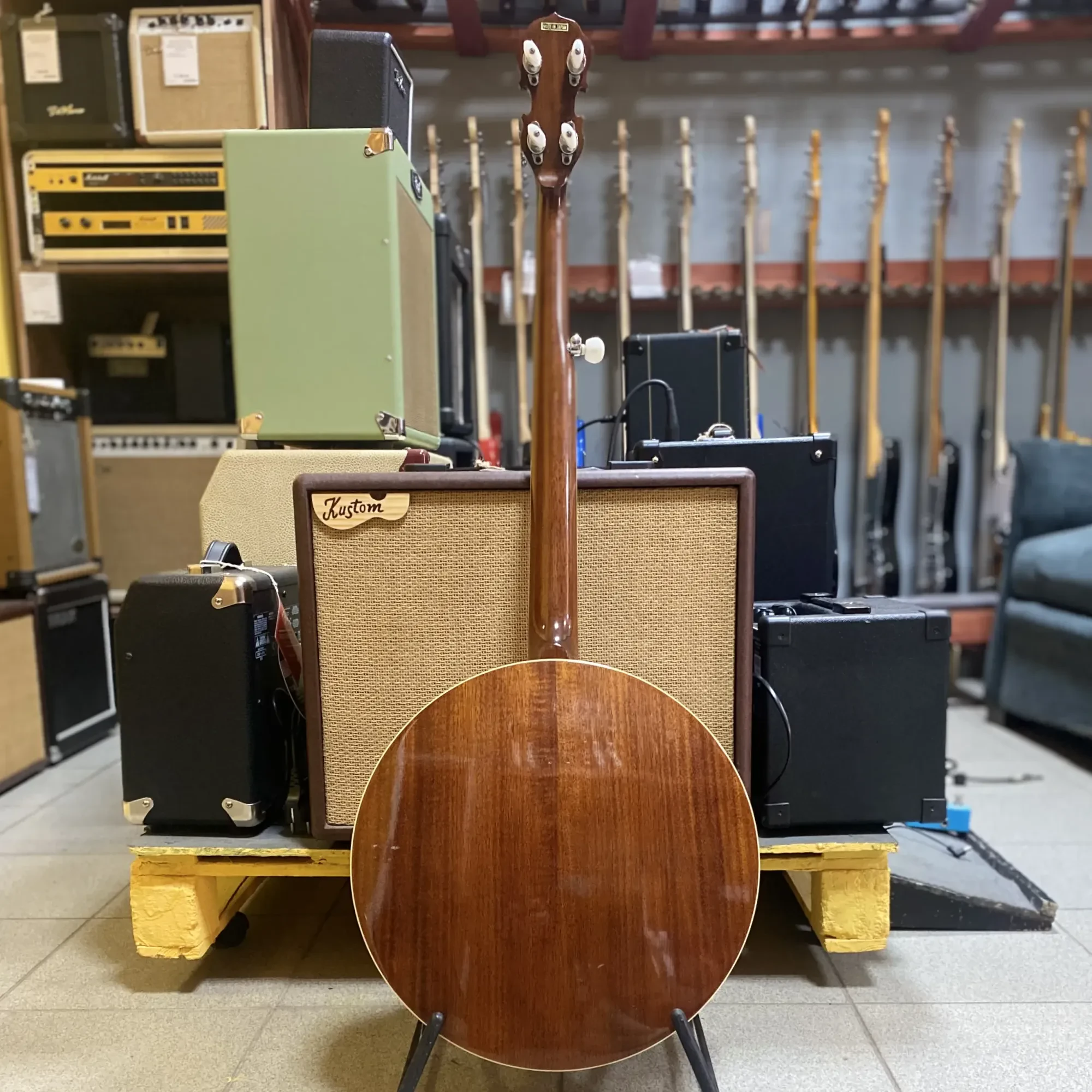 Изображение №10