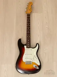 Электрогитара Fender Stratocaster SSS Sunburst w/case USA 1961