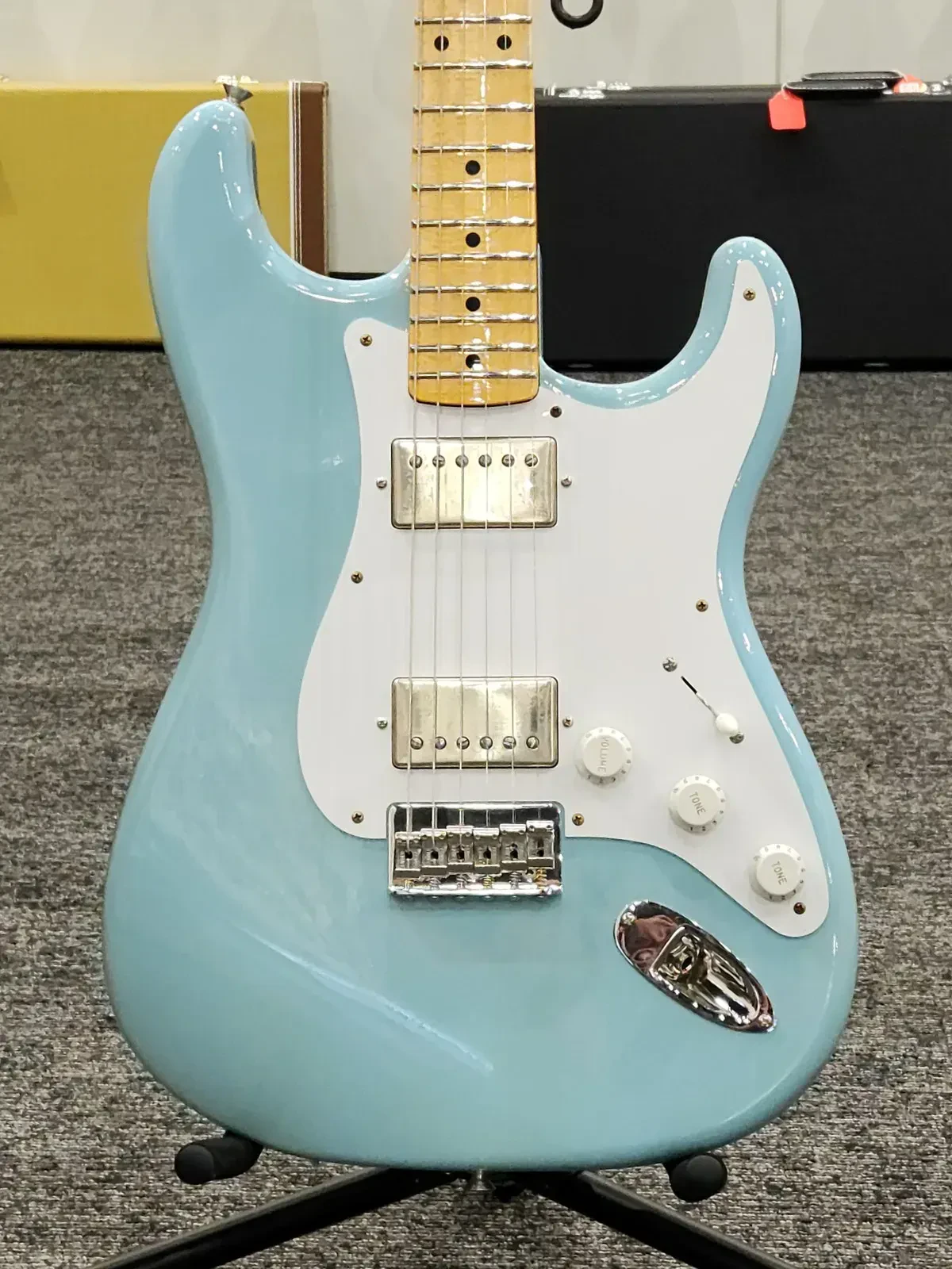 Электрогитара Fender Custom Shop Limited Edition '54 Hardtail Stratocaster Deluxe Closet Classic, Daphne Blue