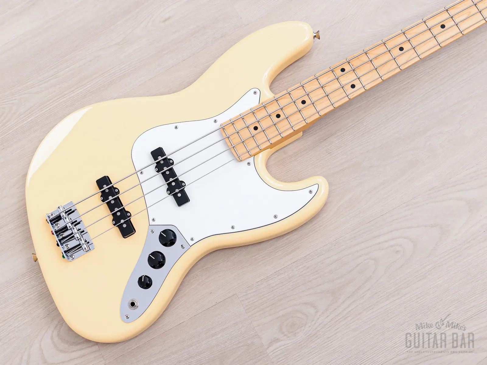 Б/У Бас-гитара Fender Hybrid II Jazz Bass Vintage White с ярлыками