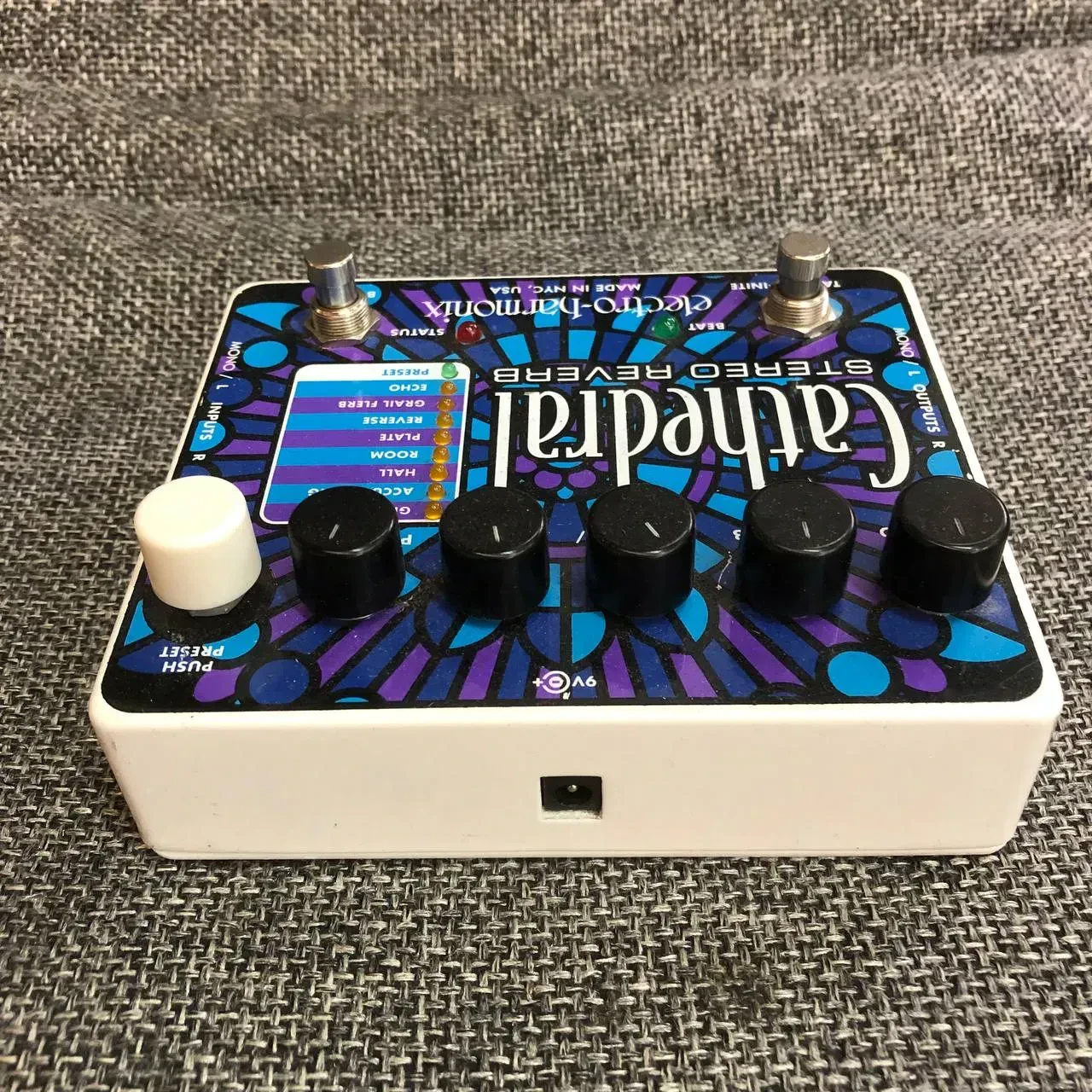 Изображение №6