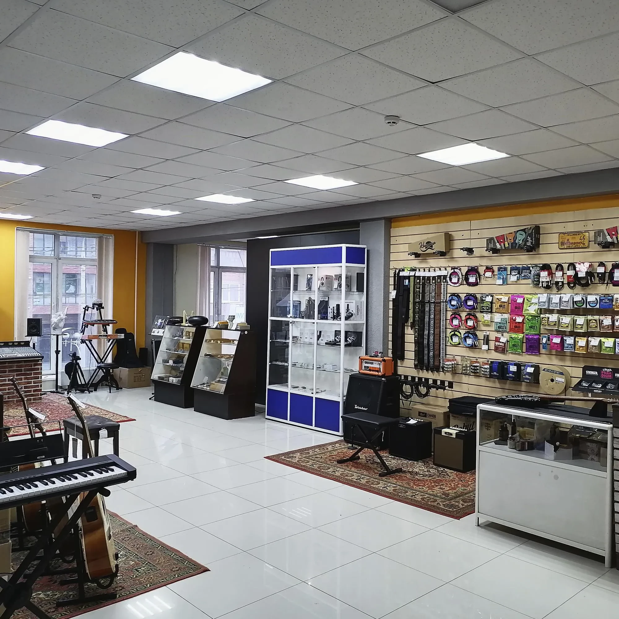 SKIFMUSIC — музыкальный магазин в Томске