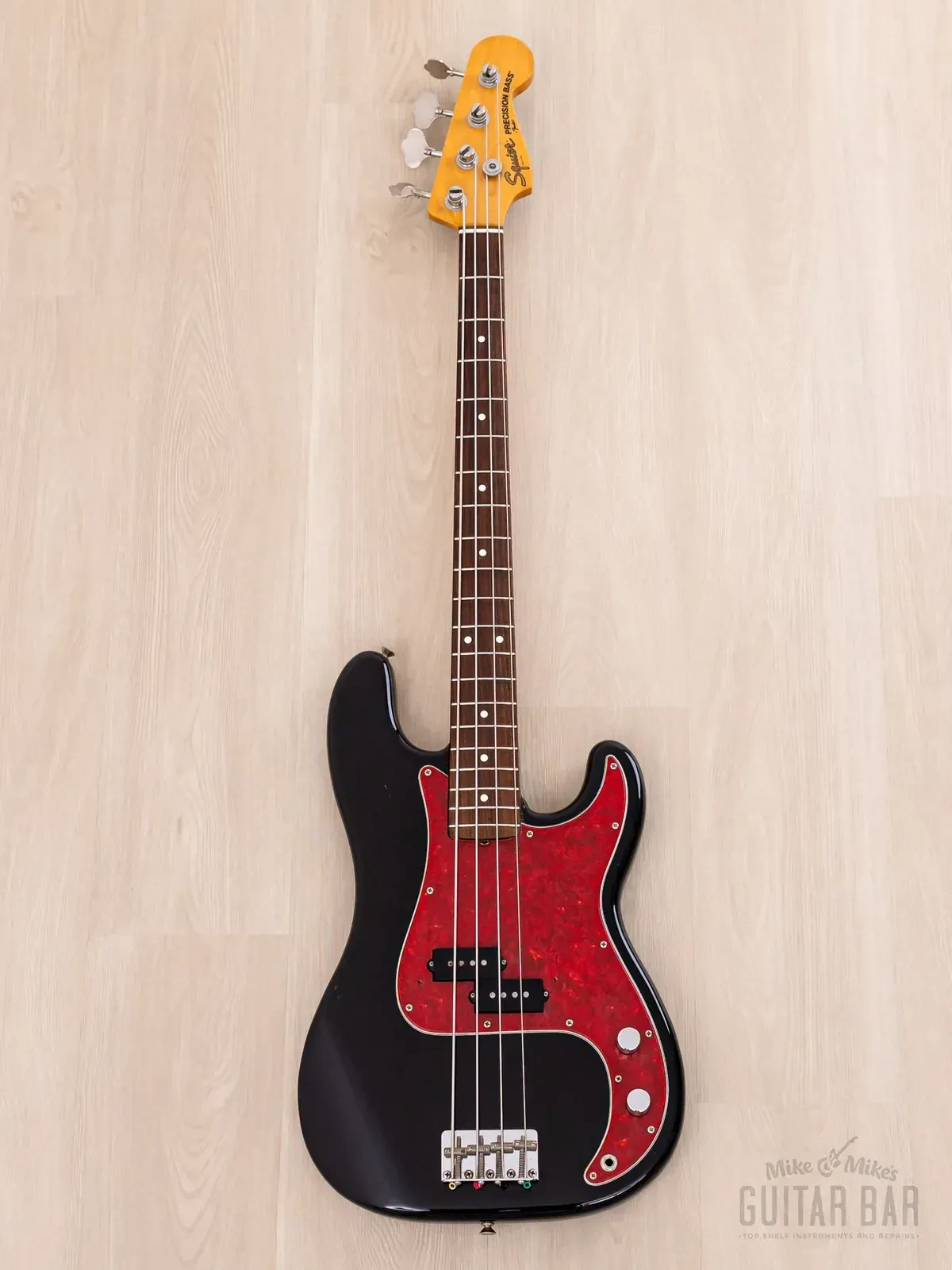 Бас-гитара Squier by Fender JV Precision Bass 1962 Vintage Reissue SPB-50 P Black w/case Japan 1983