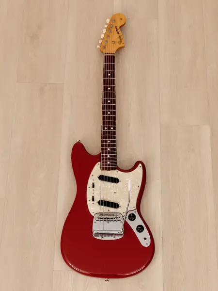 Электрогитара Fender Mustang ’65 Vintage Reissue MG65 Dakota Red Japan 2010 w/ Gray Bobbins