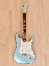 Электрогитара Fender American Vintage 1962 Stratocaster SSS Ice Blue Metallic w/case USA 2001