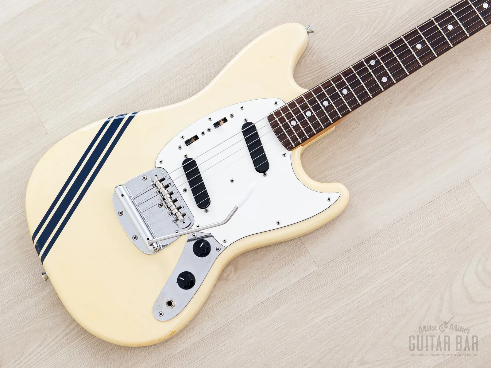 Б/У Электрогитара Fender Mustang Competition '73 Vintage Reissue MG73-CO 2011 Japan MIJ