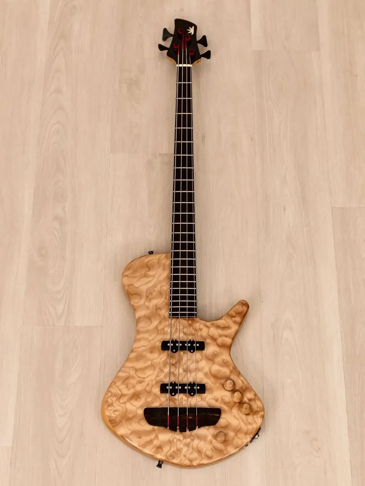 Бас-гитара Bright Guitars Pelican Custom USA 2008 w/Nordstrand J Pickups & ishman Piezo