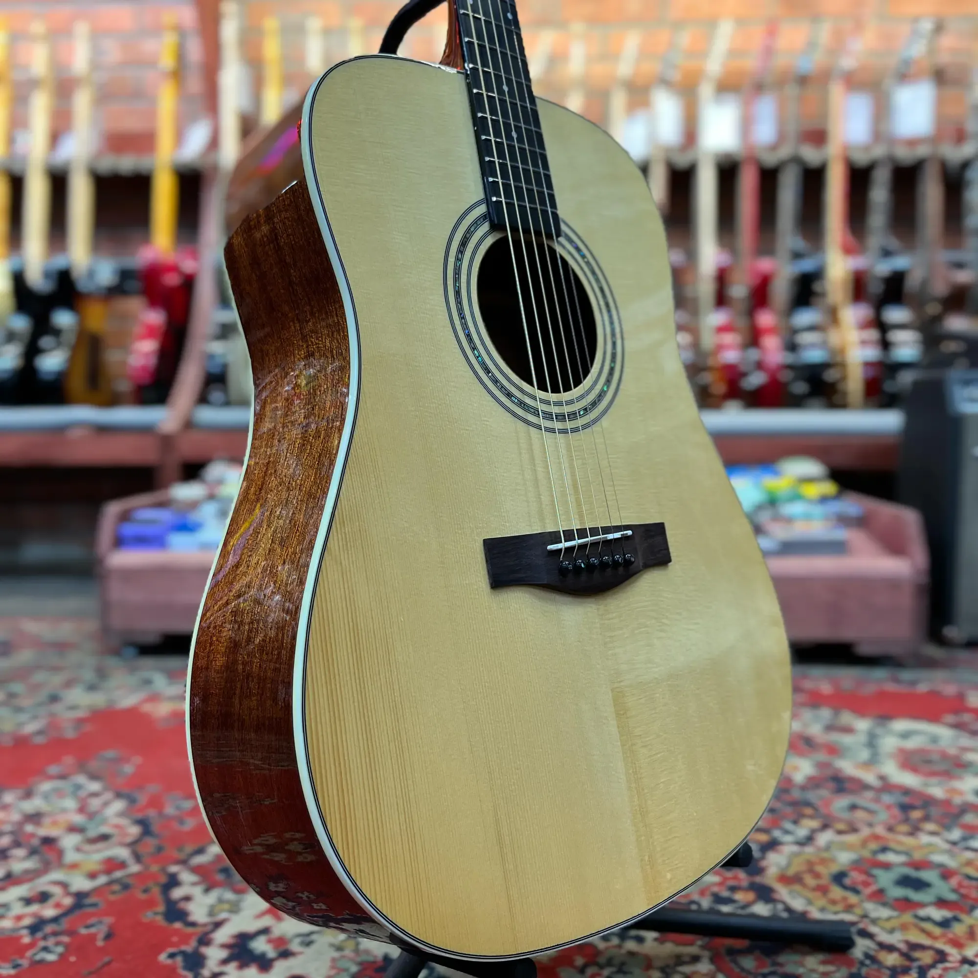 Изображение №8