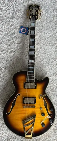 Электрогитара полуакустическая D'Angelico Excel SS Vintage Sunburst с кейсом