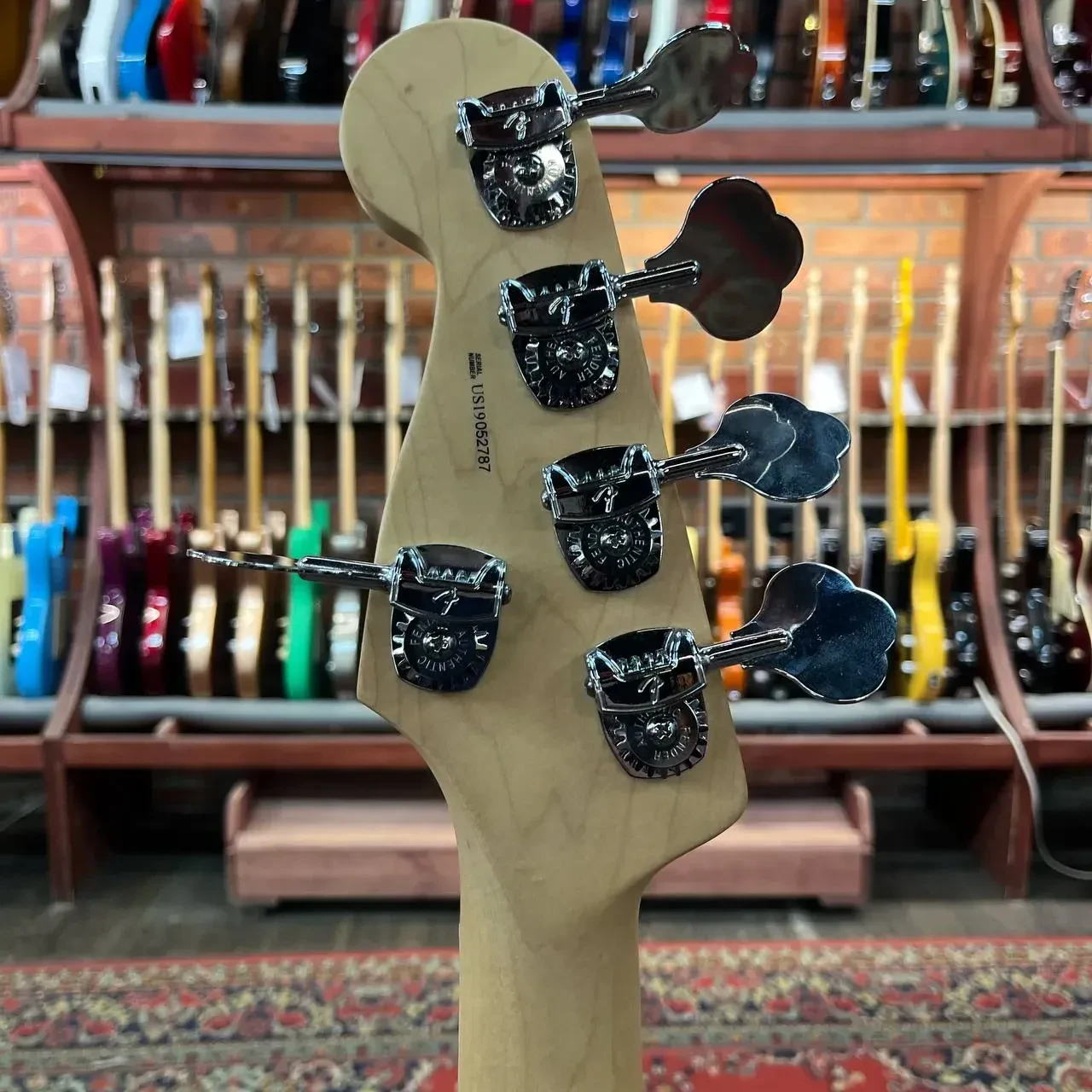 Изображение №6