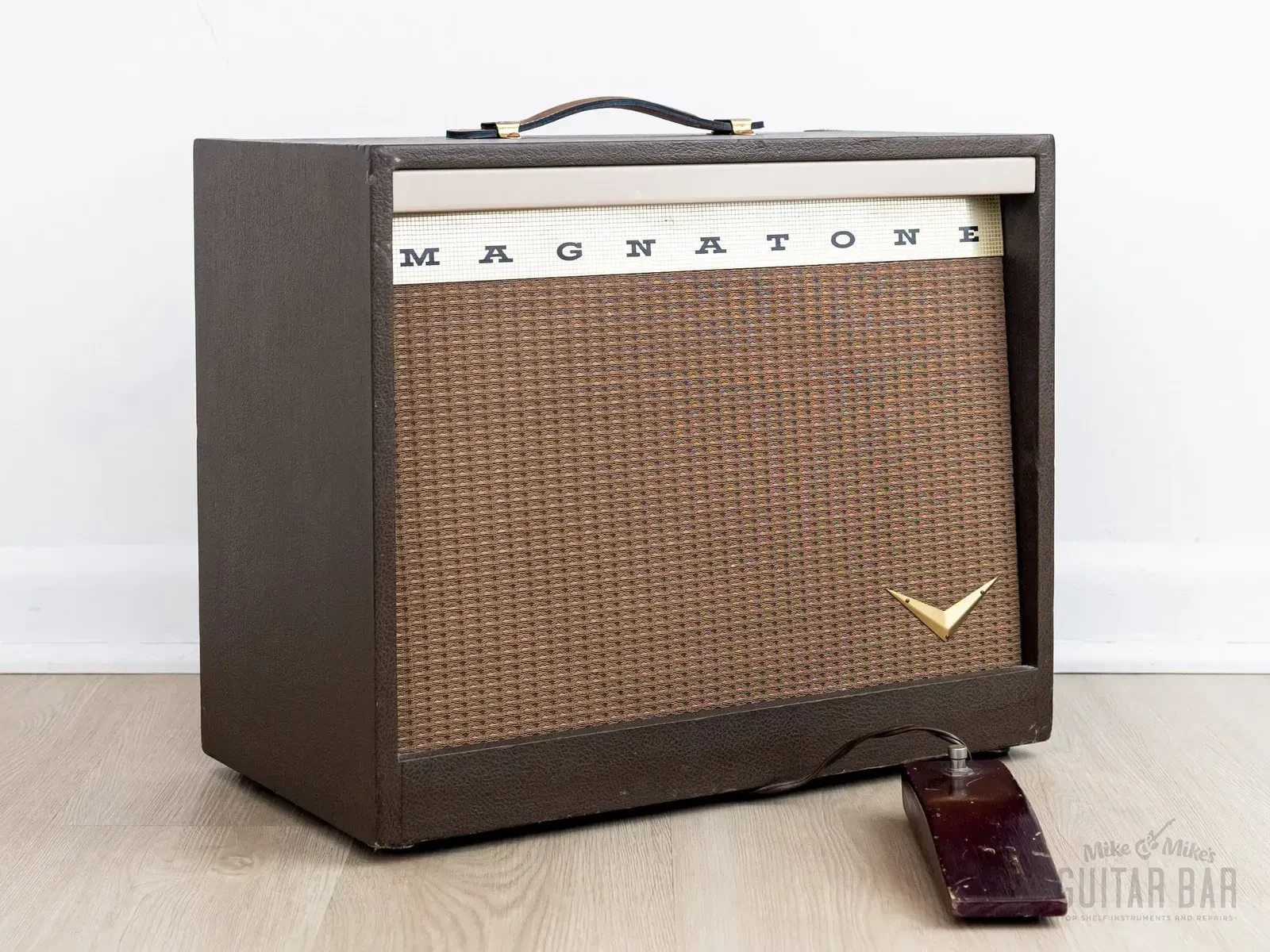 1957 Magnatone Custom 213 Troubadour Vintage Tube Amp 1x12 w/ Vibrato, Pre-Estey
