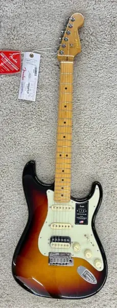 Электрогитара Fender American Ultra Stratocaster HSS Ultraburst