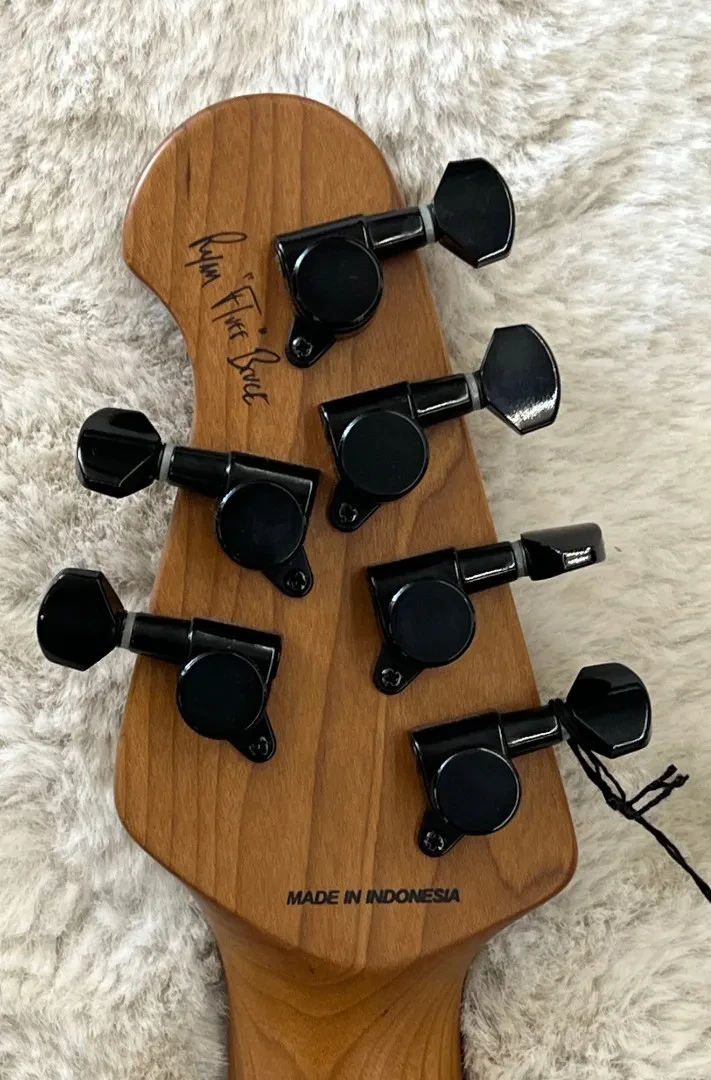 Изображение №5