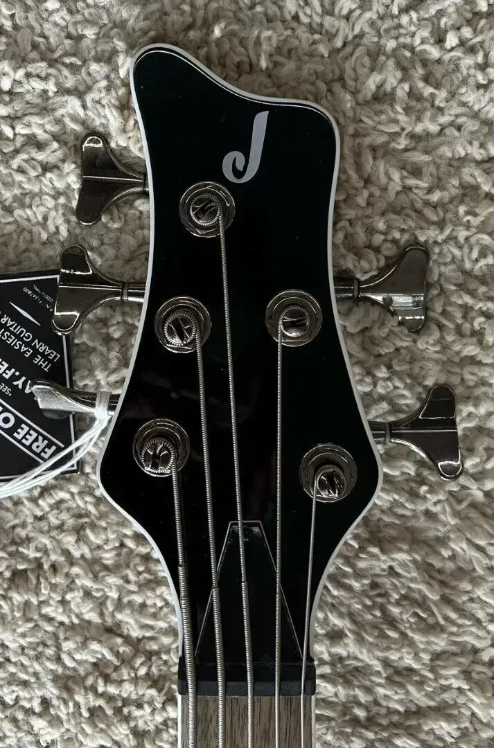 Изображение №4