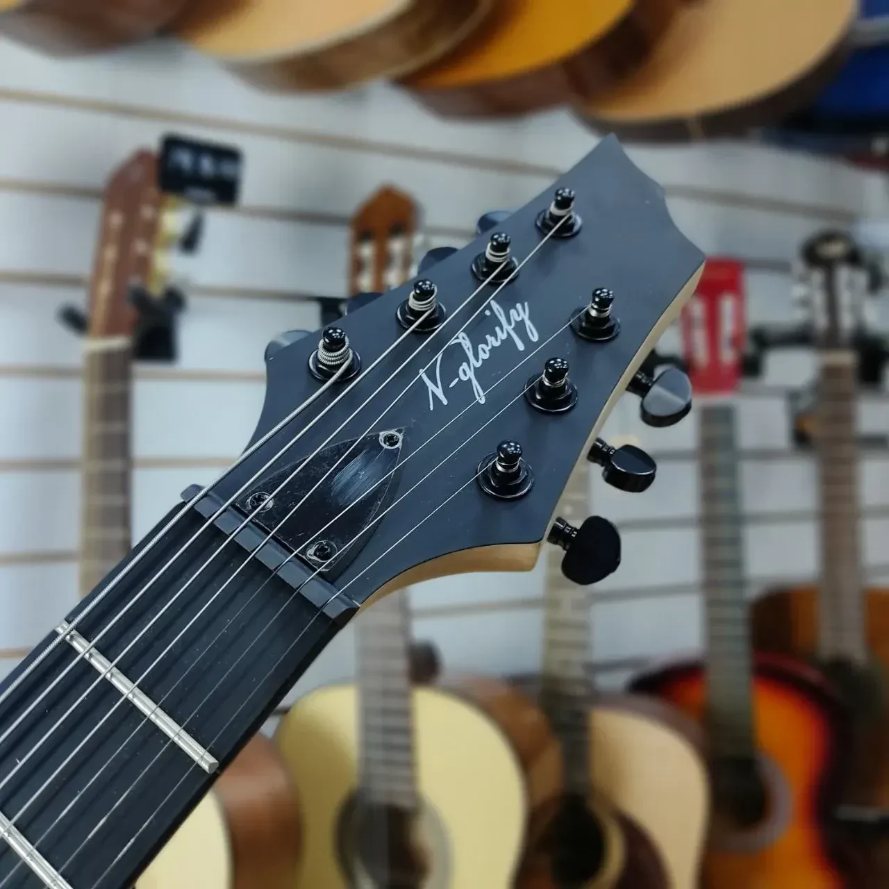 Изображение №6