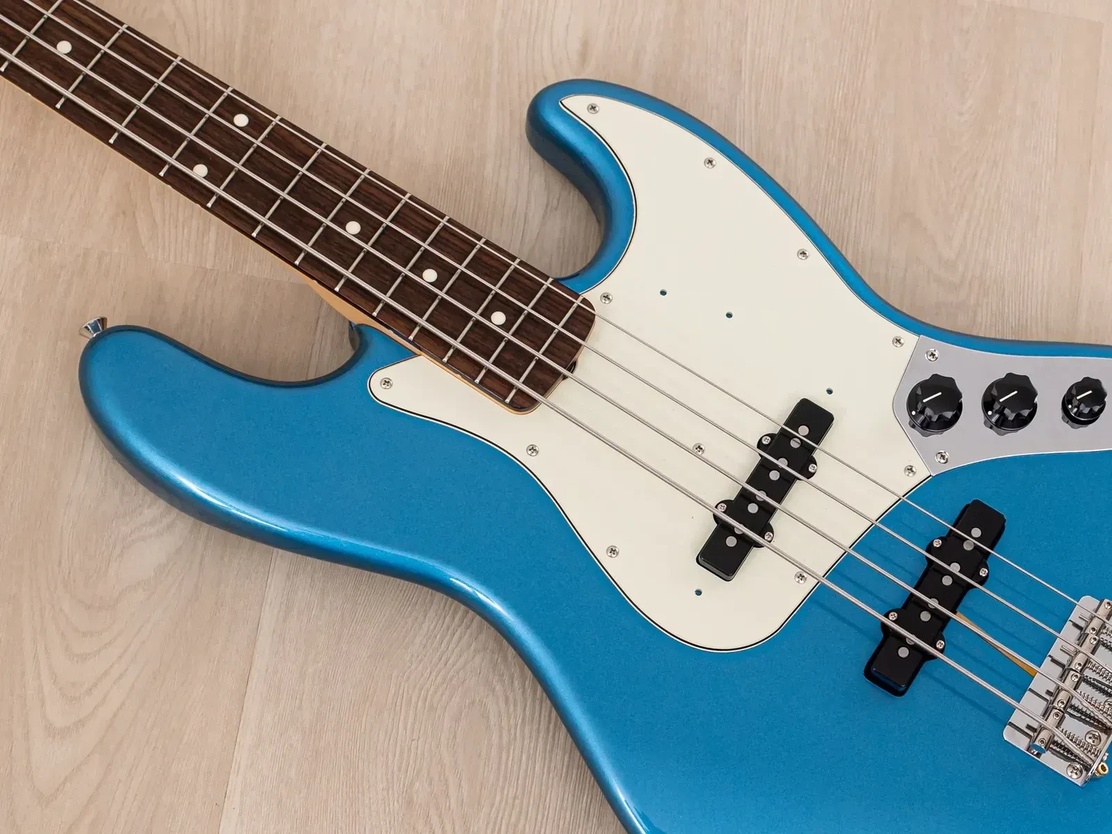 Изображение №6