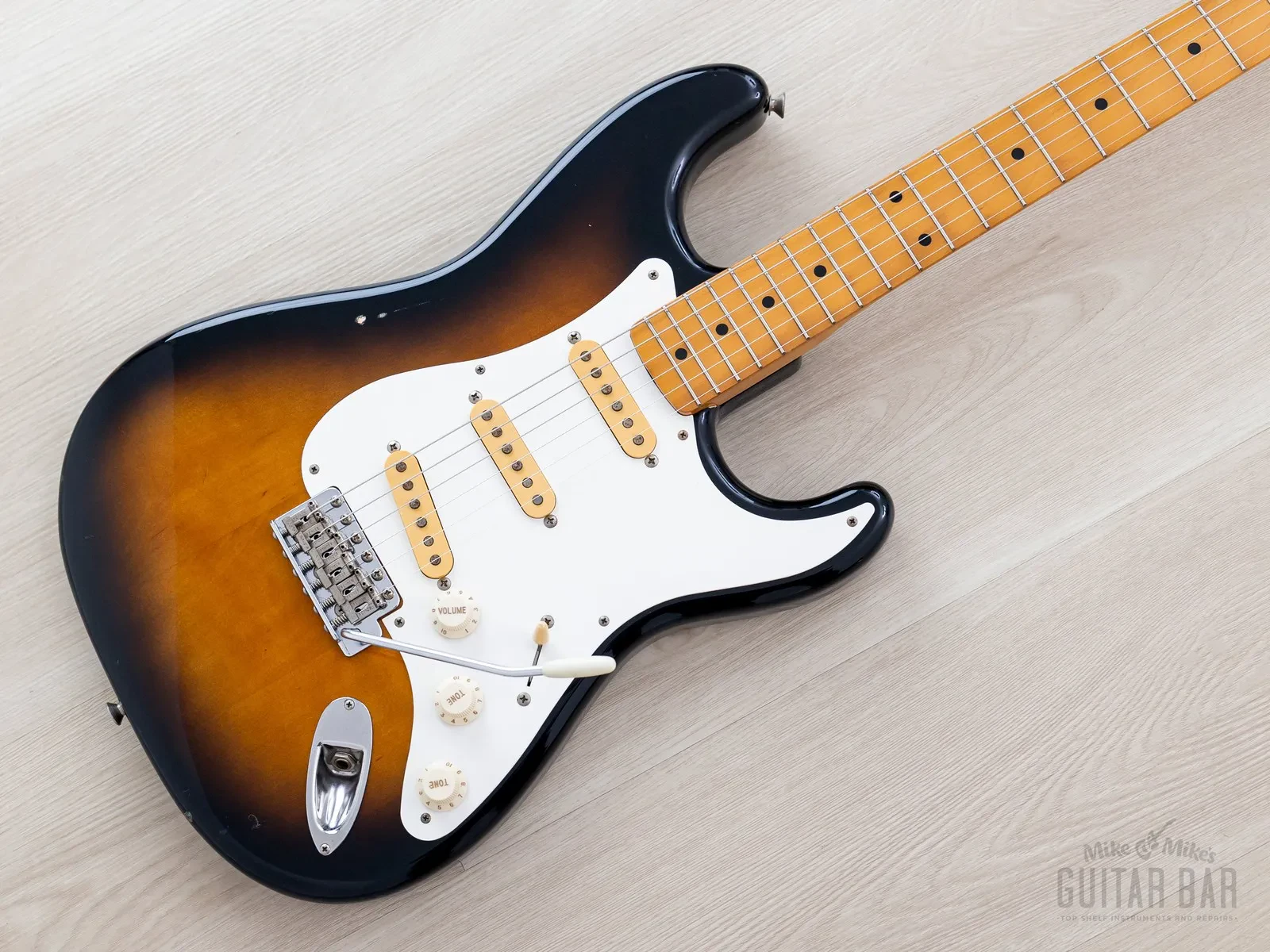 1987 Fender Stratocaster ‘57 Vintage Reissue ST57-55 Sunburst w/ Case, Japan MIJ