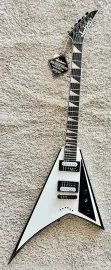 Jackson Model JS32T Rhoads White w/black 24 Fret String Thru Electric - Demo