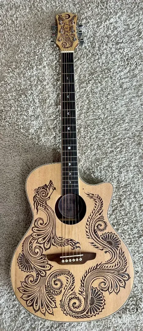 Электроакустическая гитара Luna Guitars HENDRASPR Grand Concert Henna Dragon