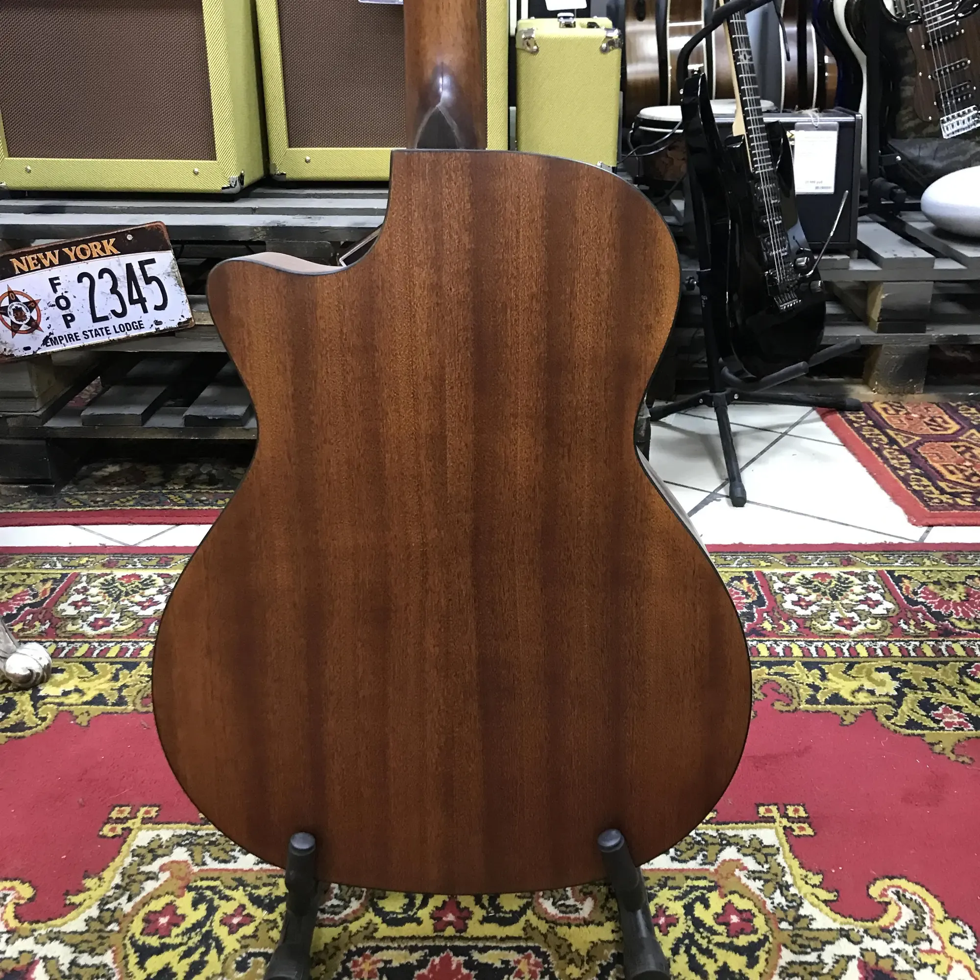 Изображение №12