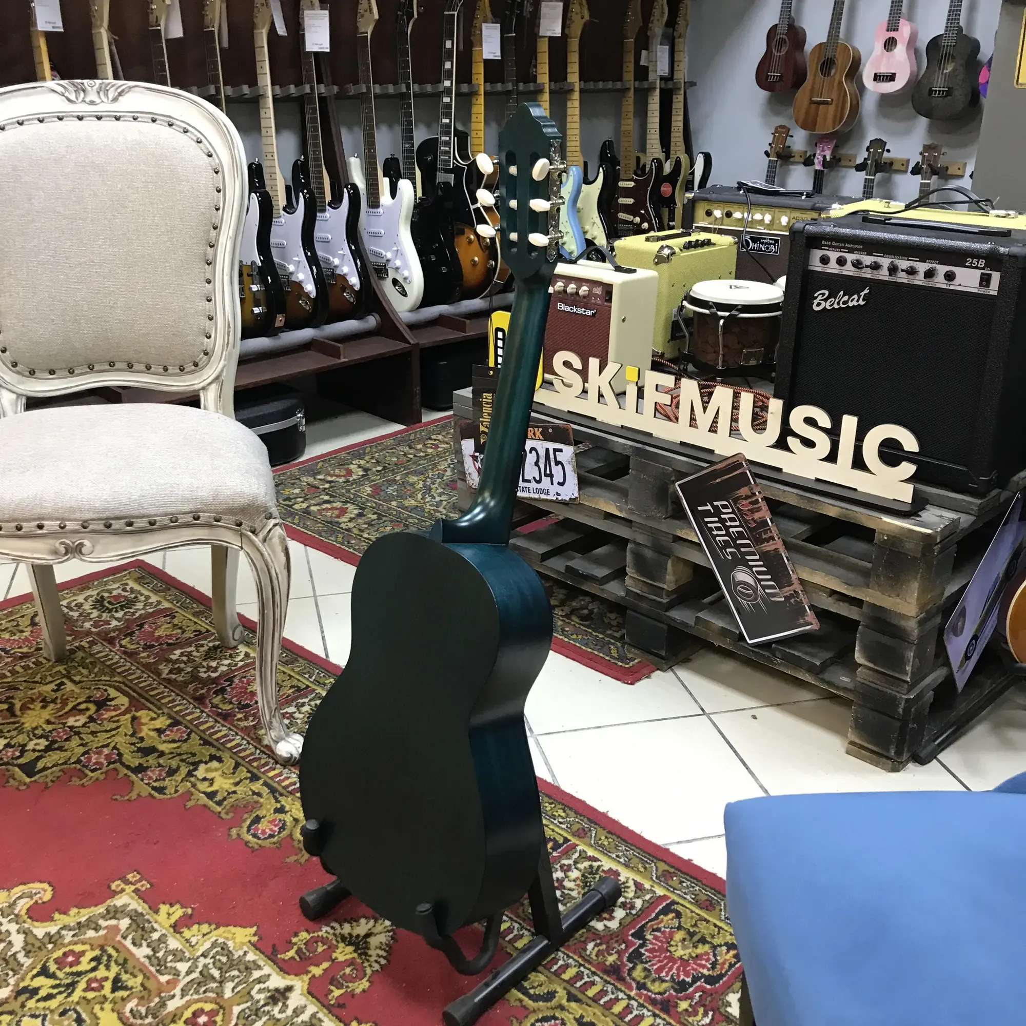 Изображение №10