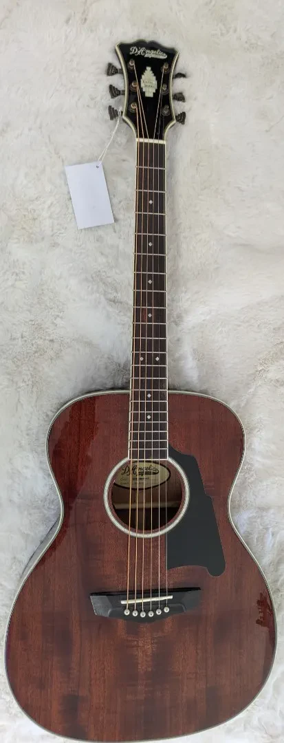 D'Angelico DAEOMNMHAP Excel Tammany OM Solid Spruce Top Acoustic/Electric Guitar