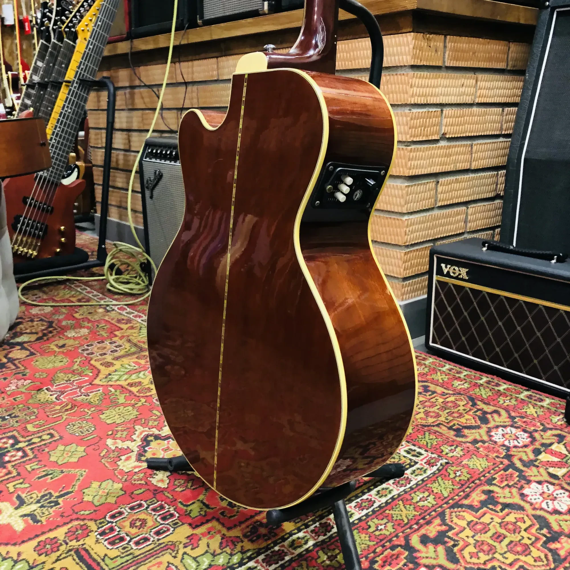 Изображение №12