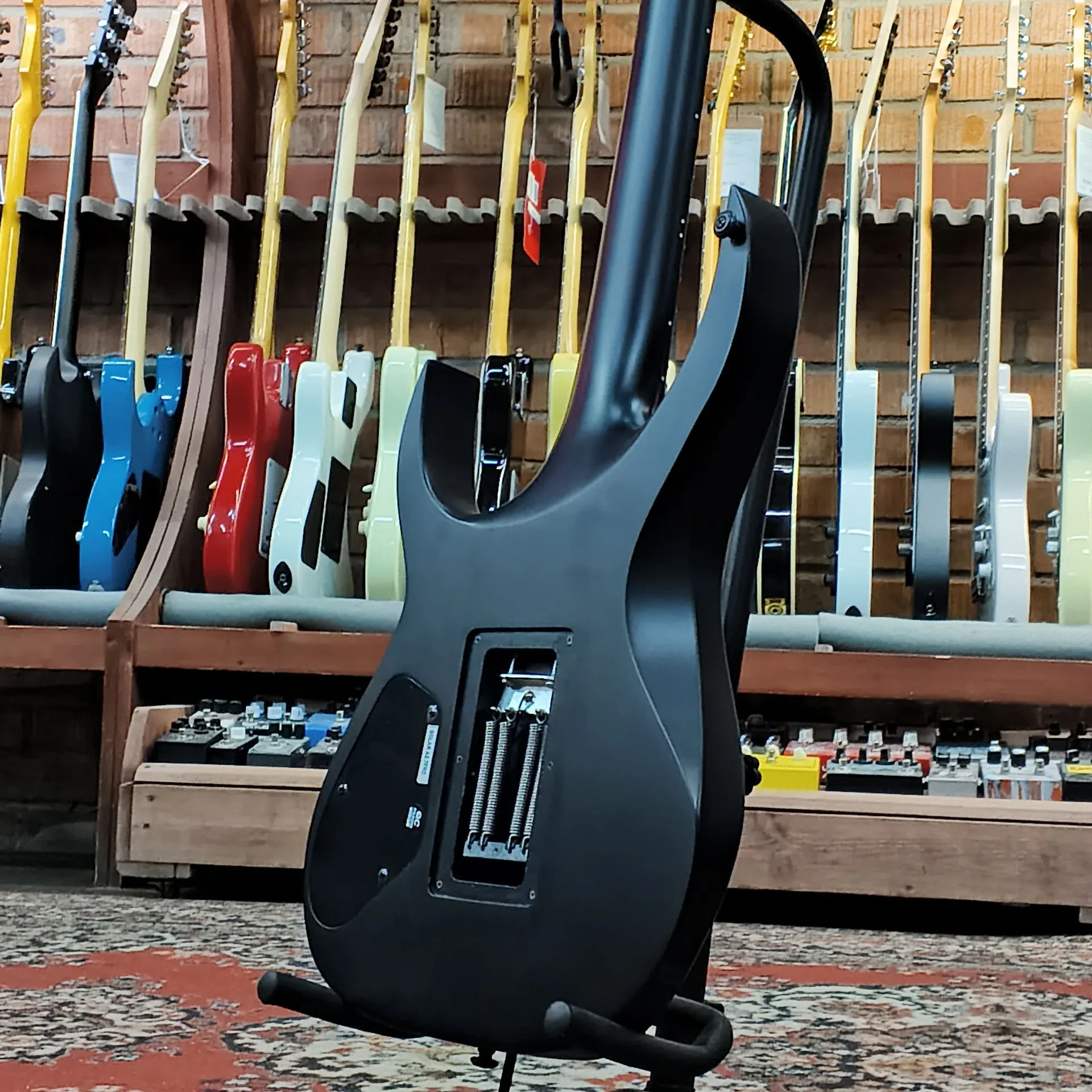 Изображение №11