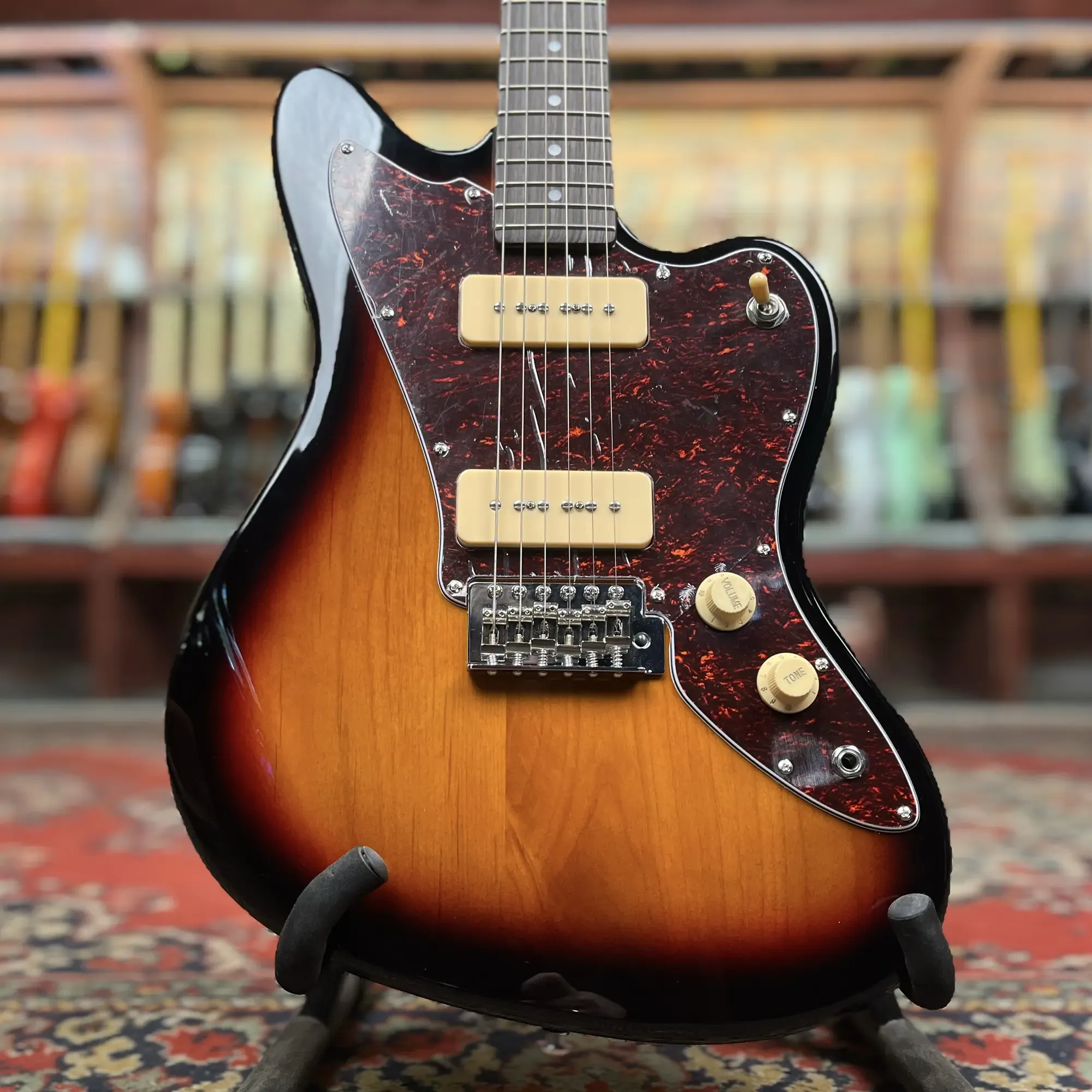 Электрогитара J&D Guitars JM30 Jazzmaster P90 Sunburst
