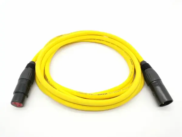 Микрофонный кабель ZZcable E1-XLR-M-F-0100-4 1м