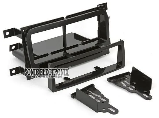 Metra 99-7952 Single DIN Install Car Audio Dash Kit for 2005-2007 Suzuki Aerio