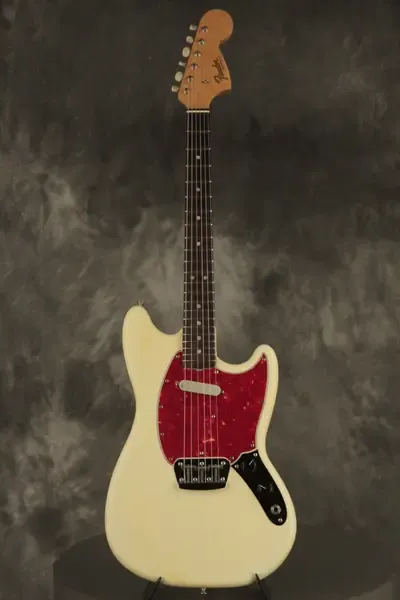 Электрогитара Fender Musicmaster II Olympic White w/case USA 1966